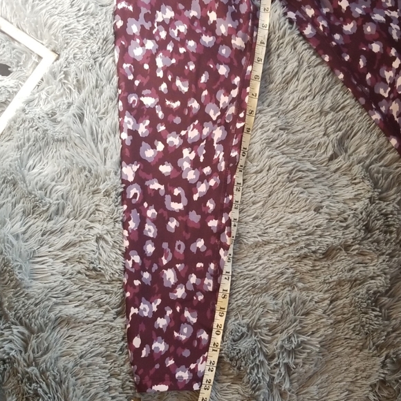 NWT, Calvin Klein Workout Pants - Picture 5 of 8